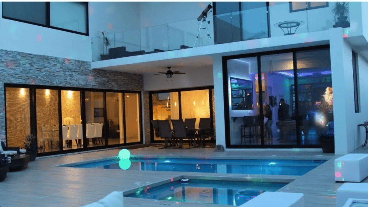 Luxury Villa in Residencial Cumbres / Cancun