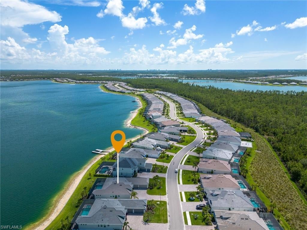 14392 Blue Bay Cir