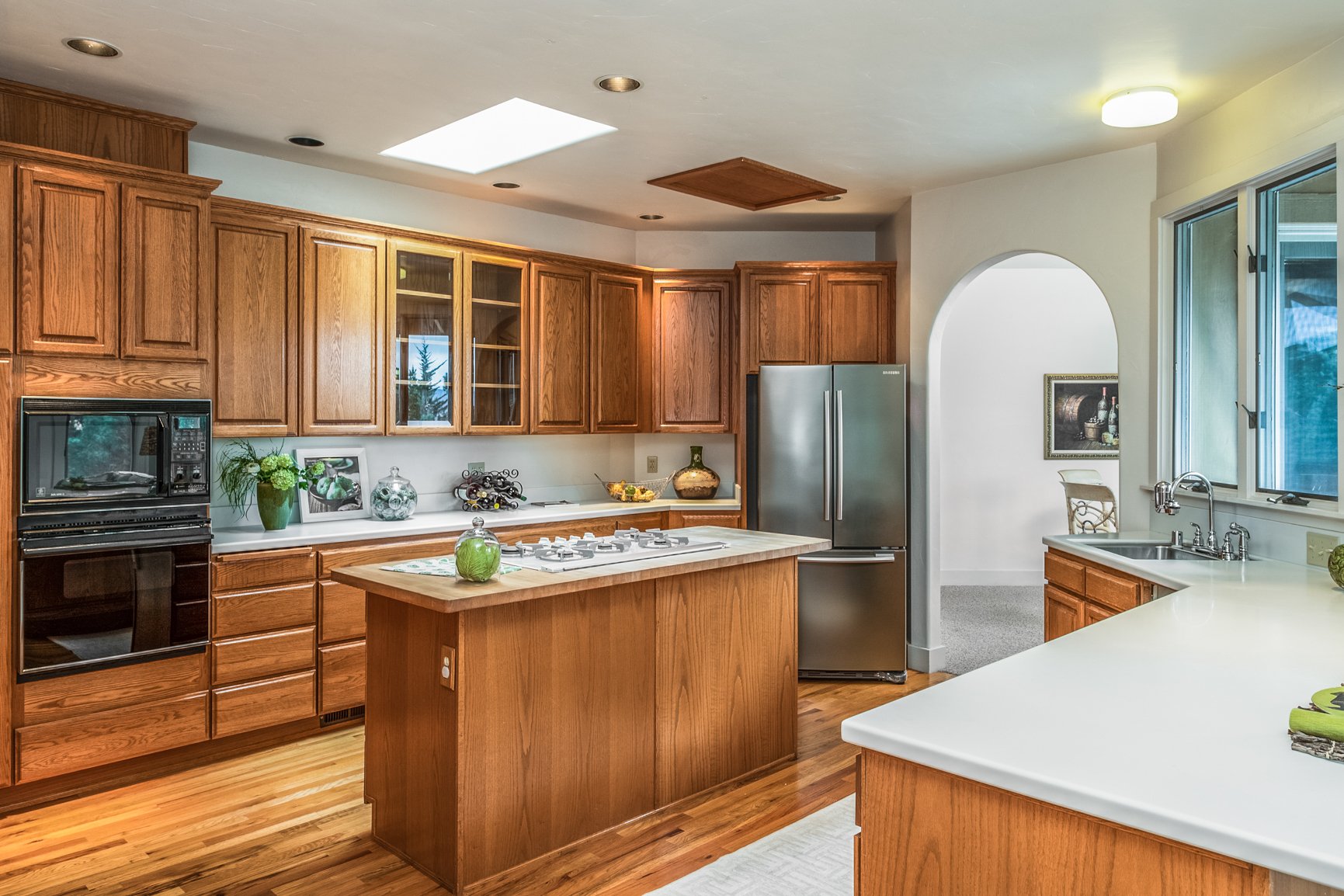 25460 Loma Robles