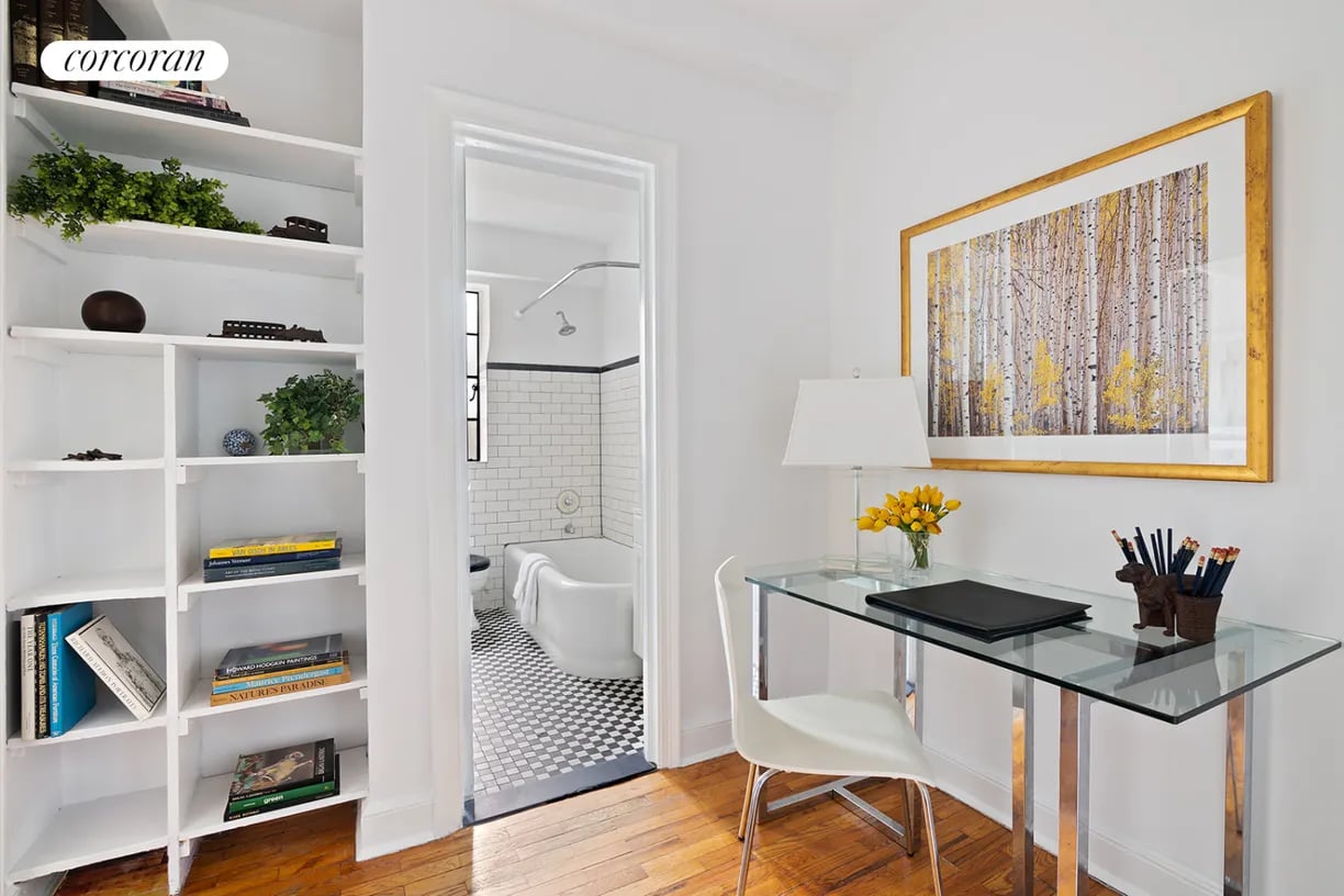 140 E 40th St Apt 10G