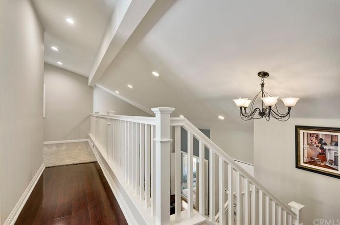 22242 Pewter Ln