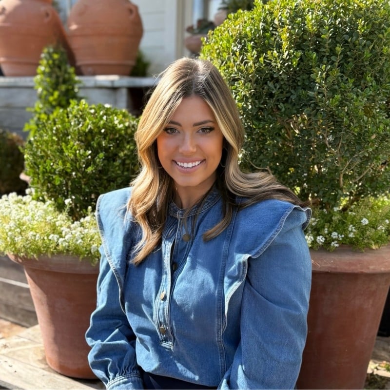 Becca Howland Rollingwood, TX Real Estate Agent Headshot
