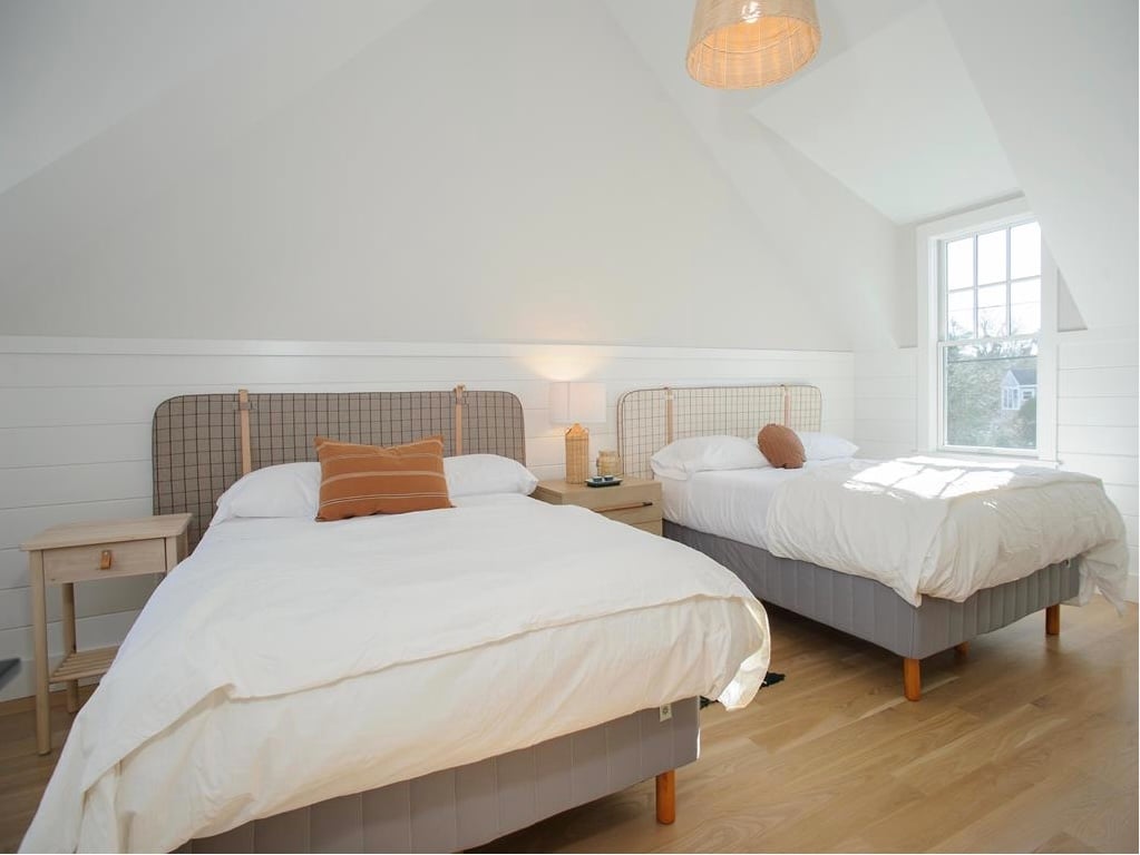 27 Pinehurst Rd