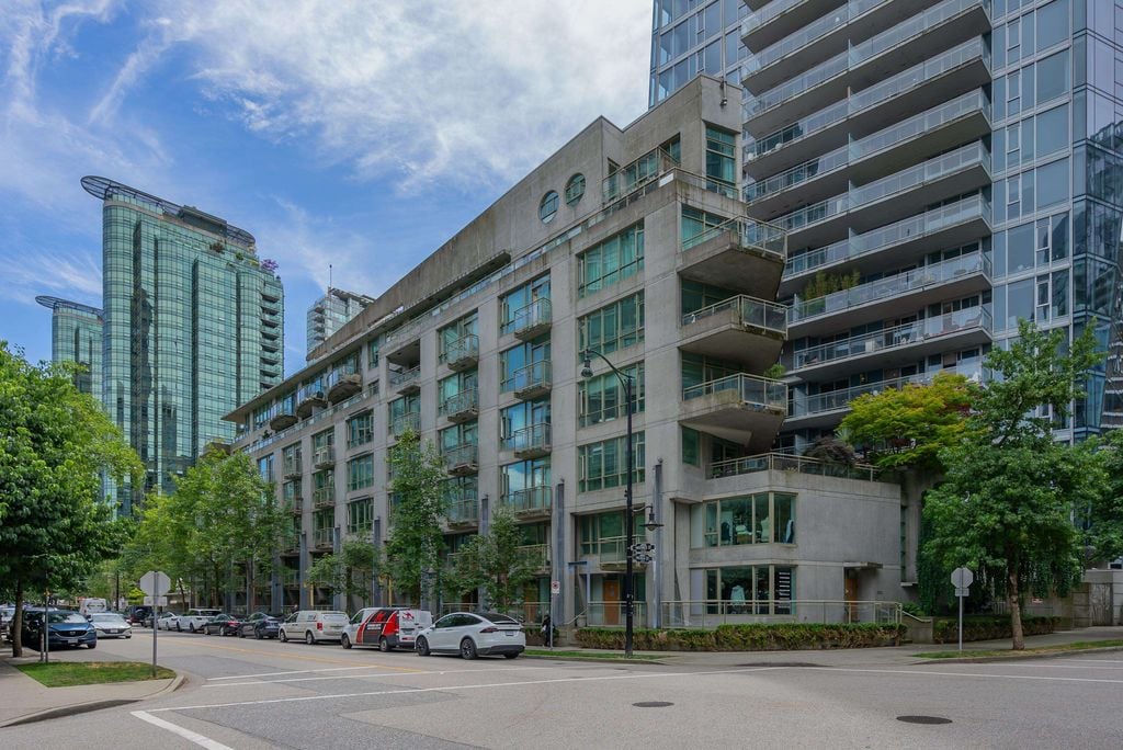 1478 W Hastings St, #309