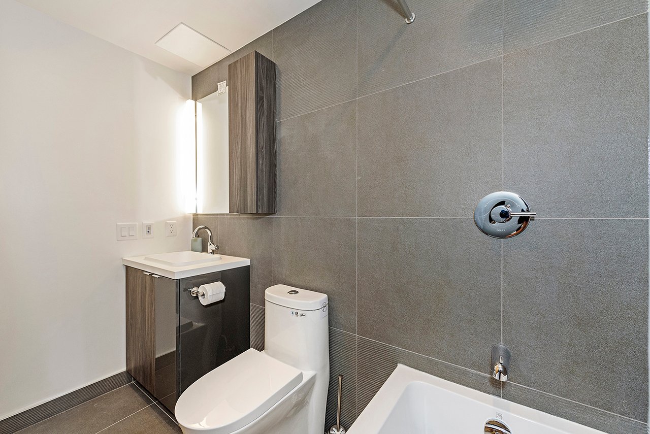 #1003 - 15 Mercer Street, Toronto Unit: 1003