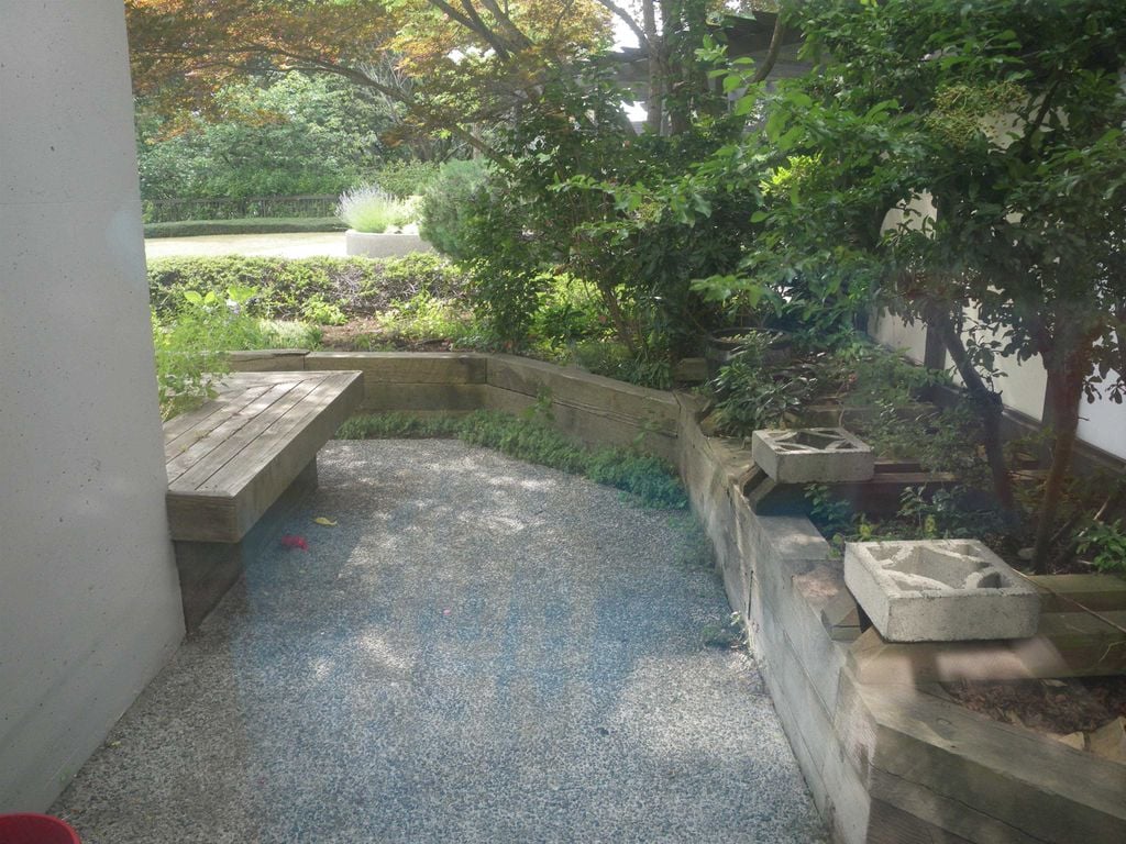 2041 Bellwood Ave, #208