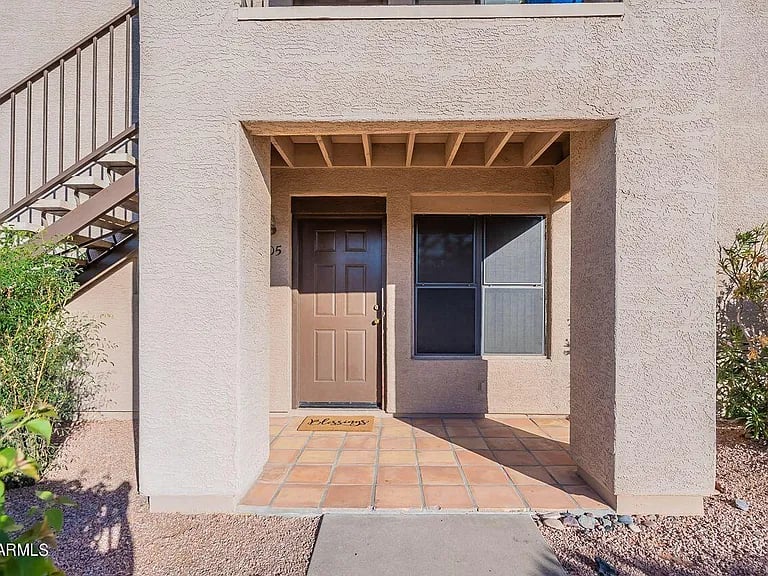 14910 N. Kings Way #105