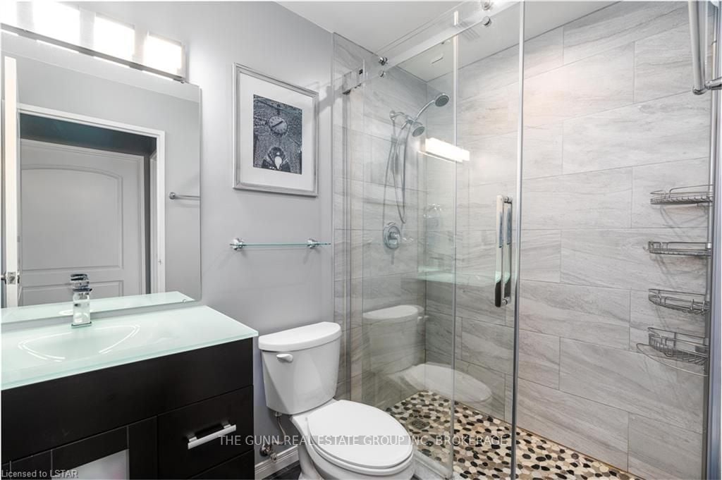45 Pond Mills Rd 806