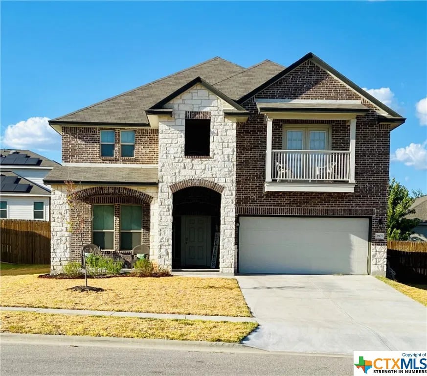 3805 Anvil Range Rd