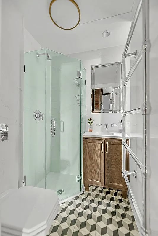 420 Riverside Dr, #2G