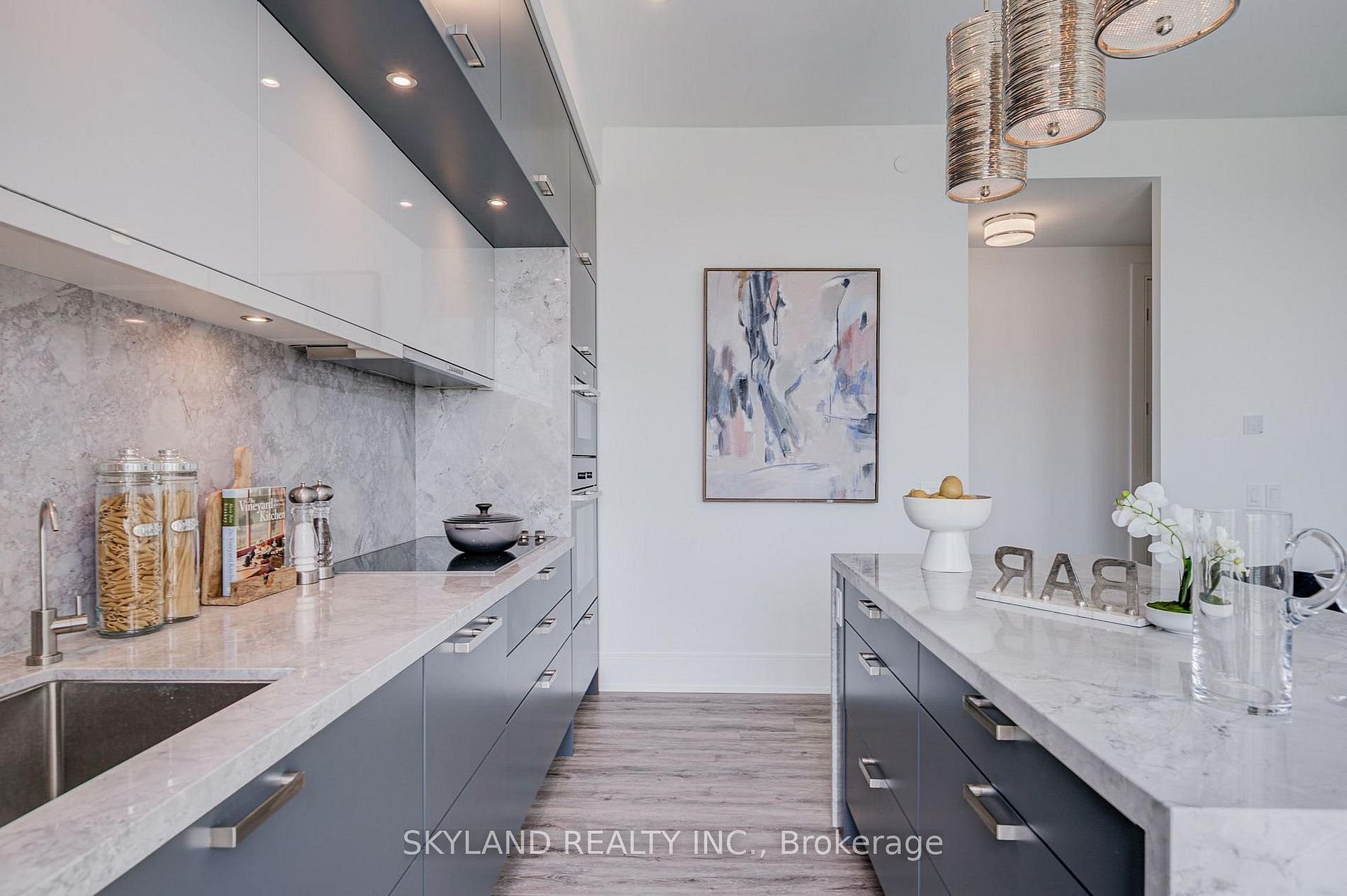 LUXURY IN TRIDEL