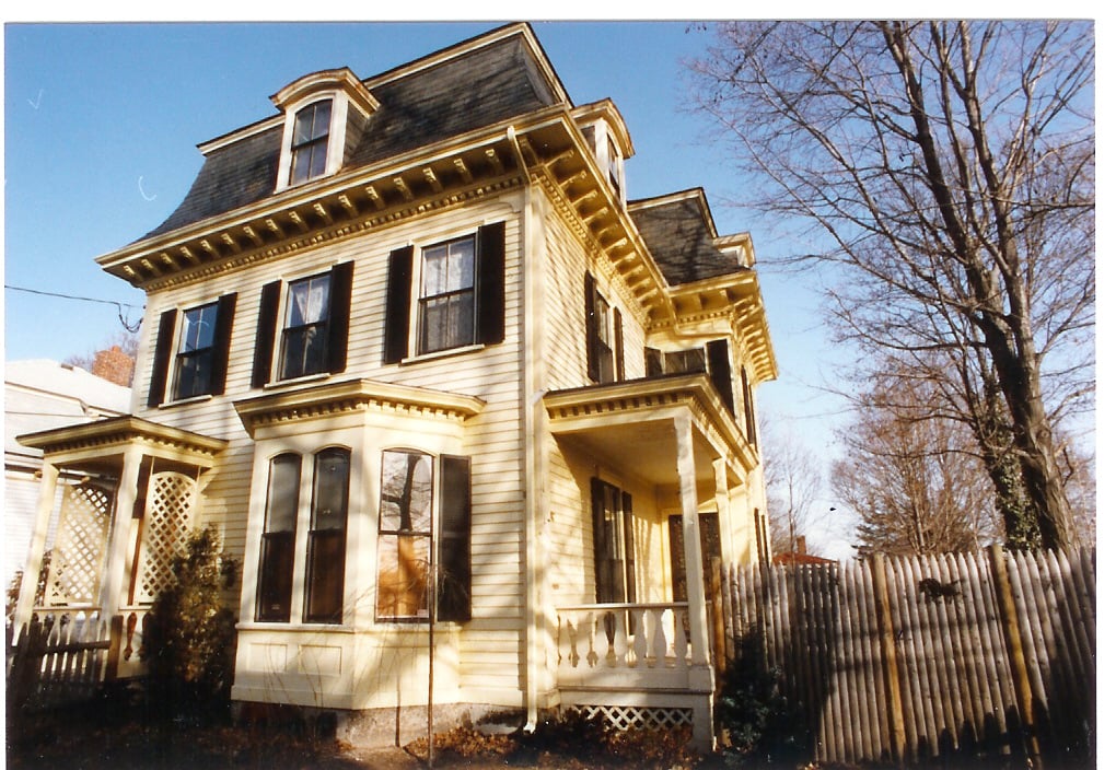 6 Oakdale Street