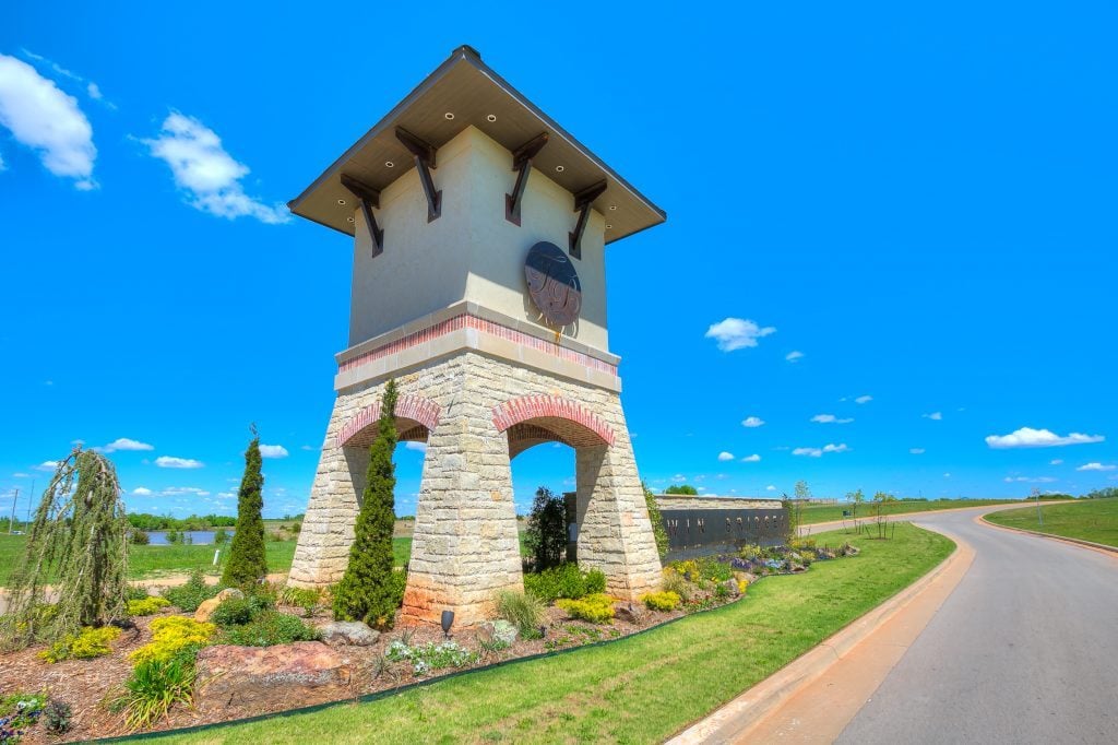 Twin Bridges, Edmond