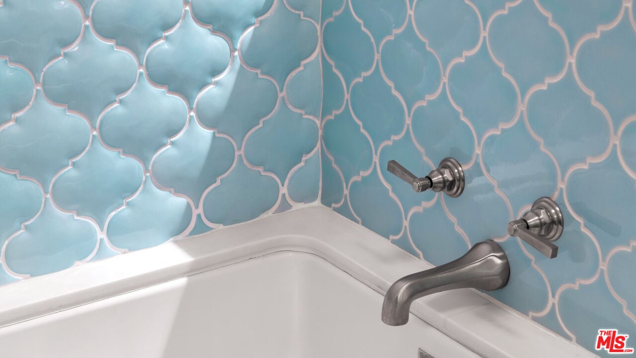 Aurex Estate, Blue Dane Ln, 90265