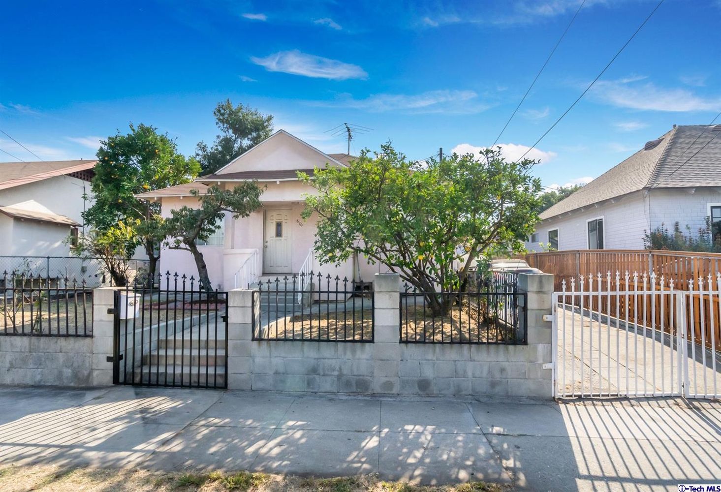 620 N Ave 64