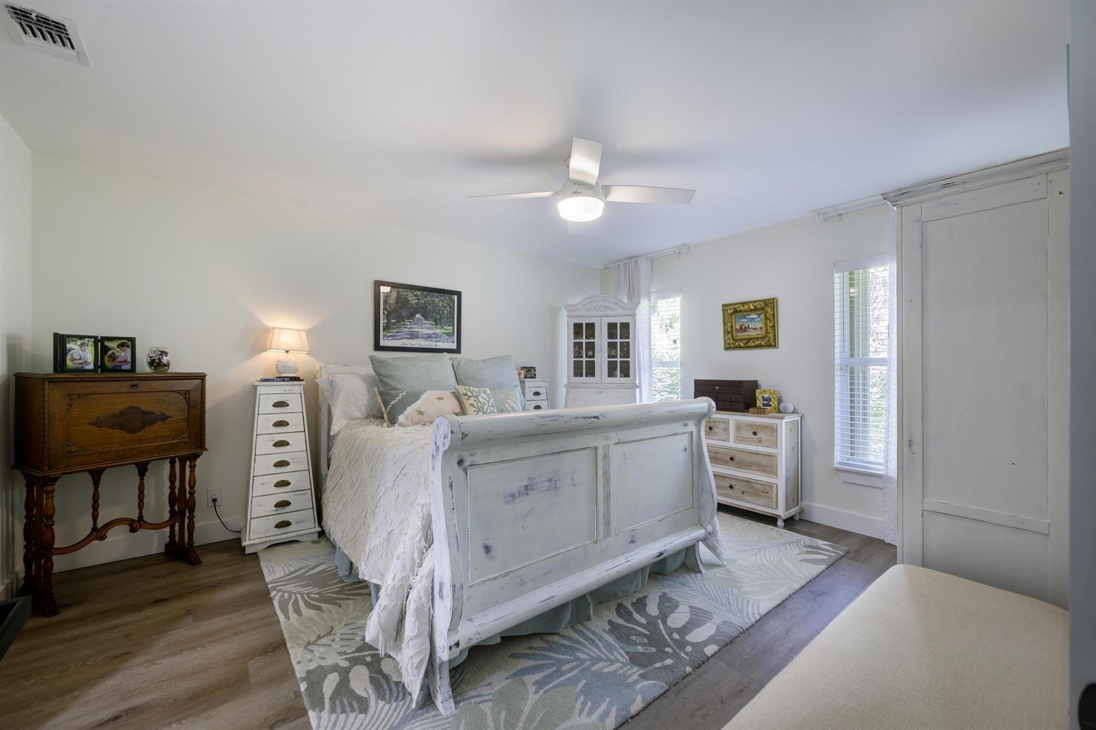 10976 SE Sea Pines Circle