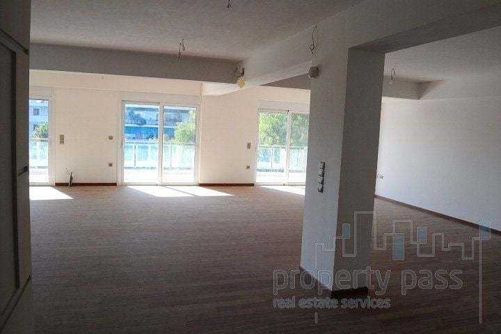 2-Story Waterfront Maisonette in Voula, Voula