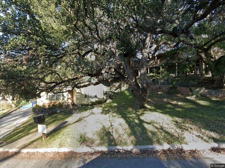 904 Avondale Rd