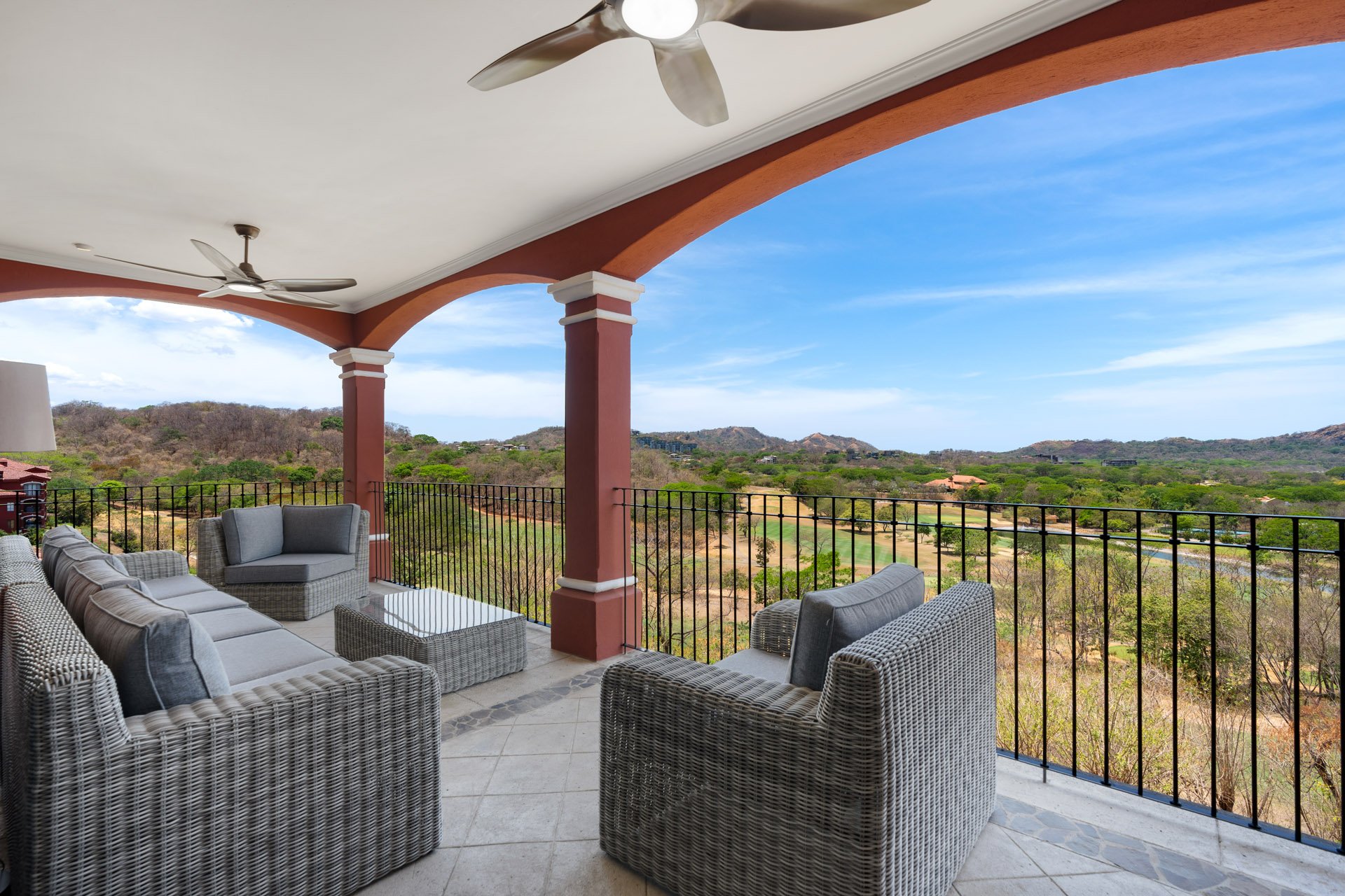 Bougainvillea Penthouse 4315 | Ocean-View 3BR in Reserva Conchal