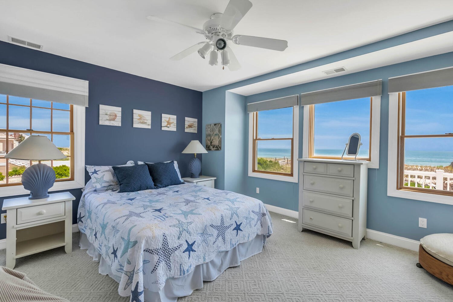Summer Rental on the Oceanfront with Pool