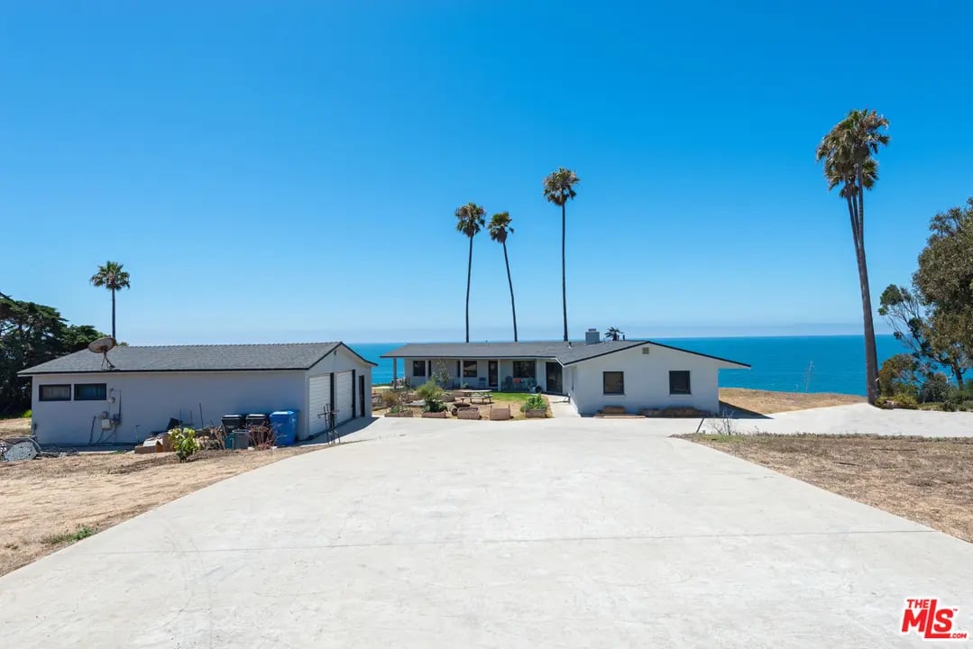 29851 Pacific Coast Hwy