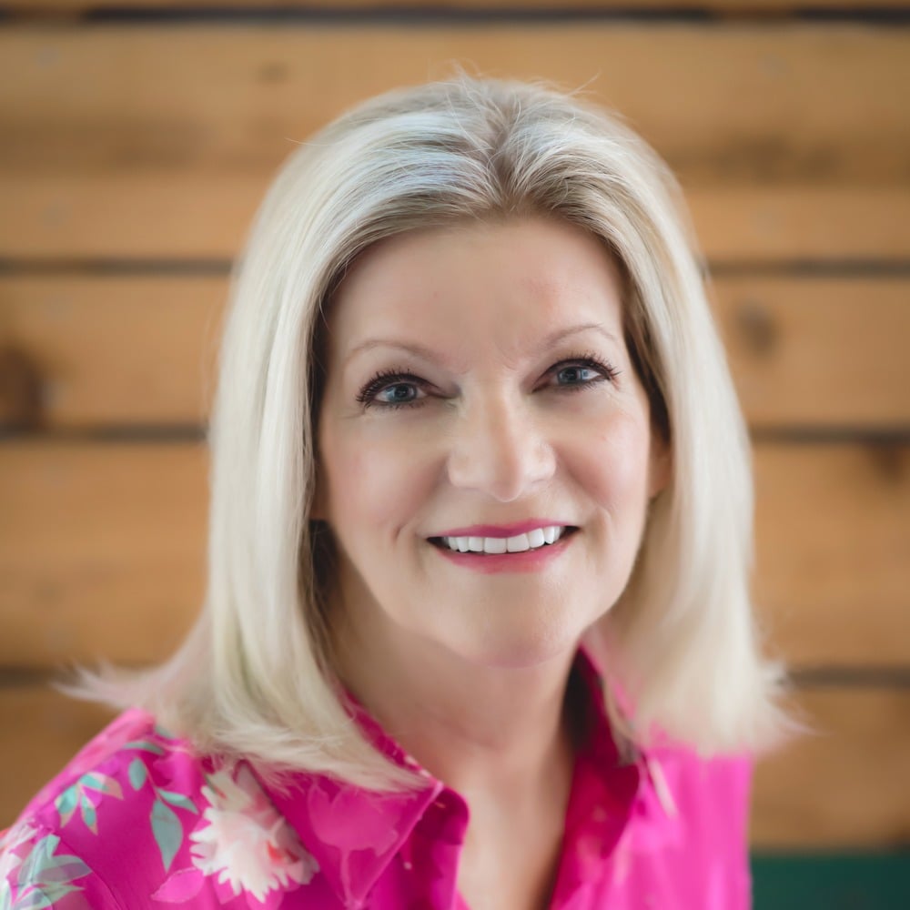 Alison McCormick Newport Beach, CA Real Estate Agent Headshot