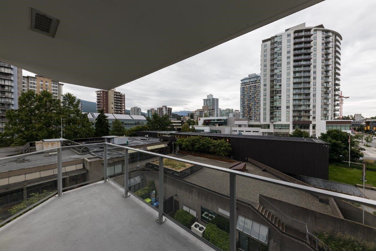 158 W 13th St, #602