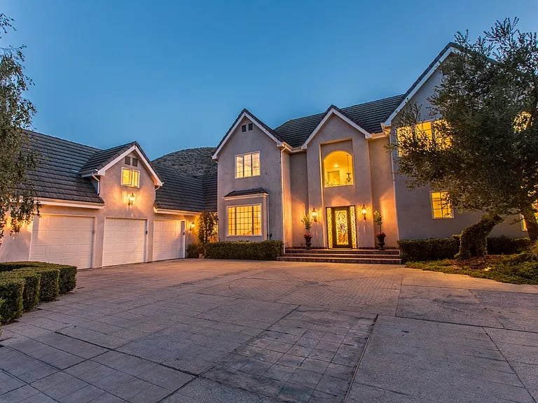 6917 Solano Verde Dr