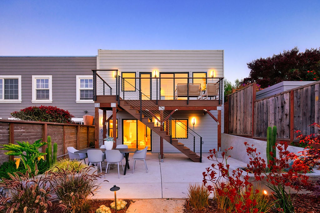 80 Melrose