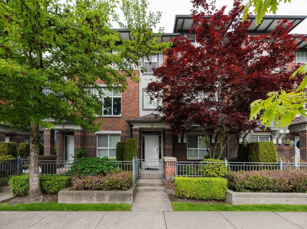 18777 68a Ave, #11