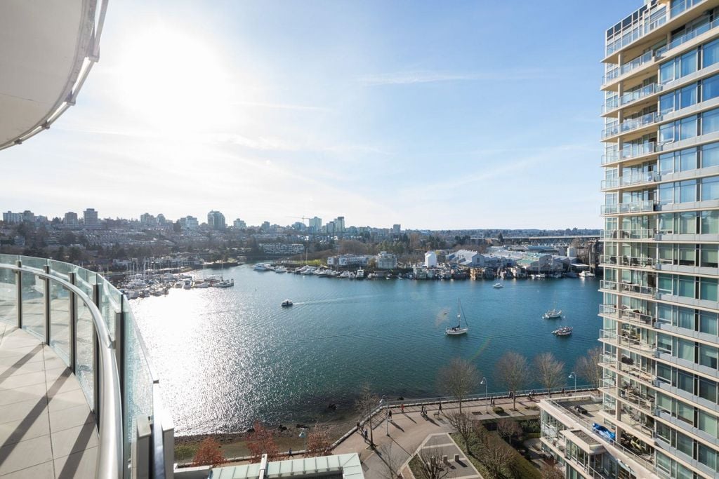 1560 Homer Mews, #1101
