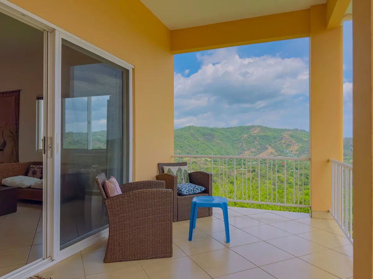 Ocean View Home in Altos del Cacique