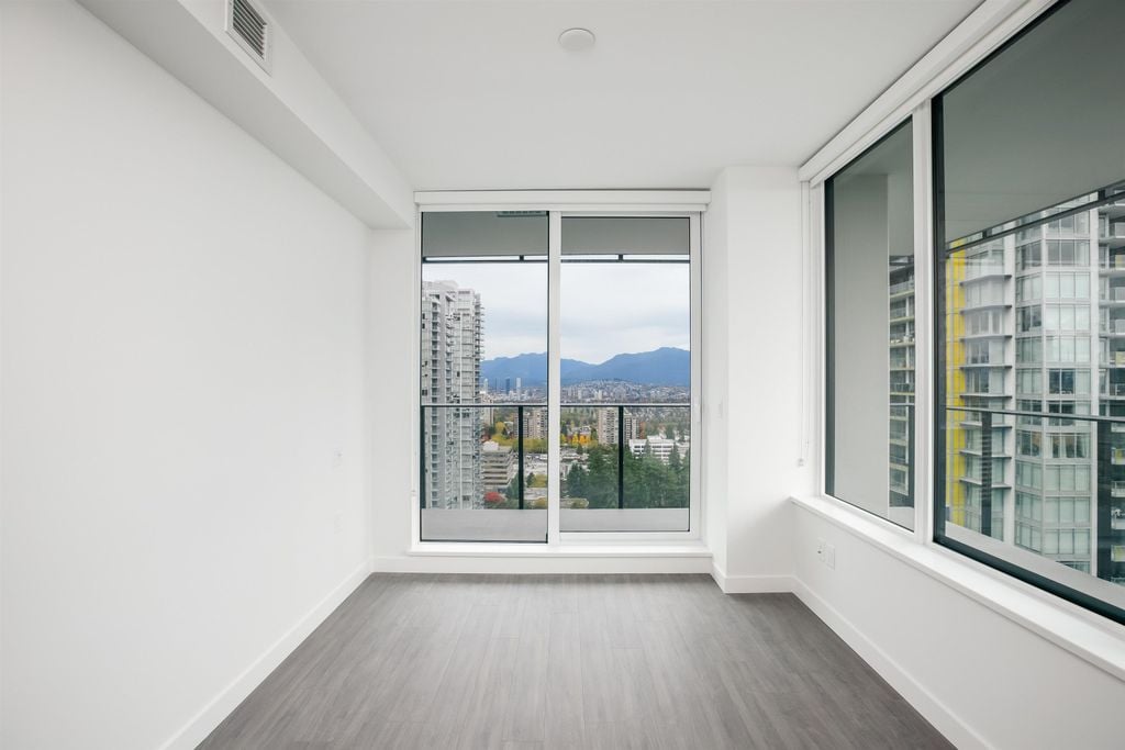 6699 Dunblane Ave, #2904