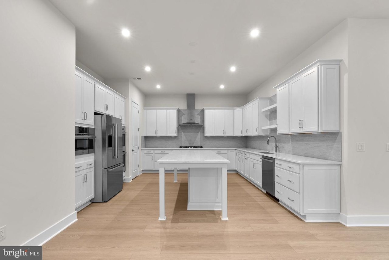 44494 Coalport Sq