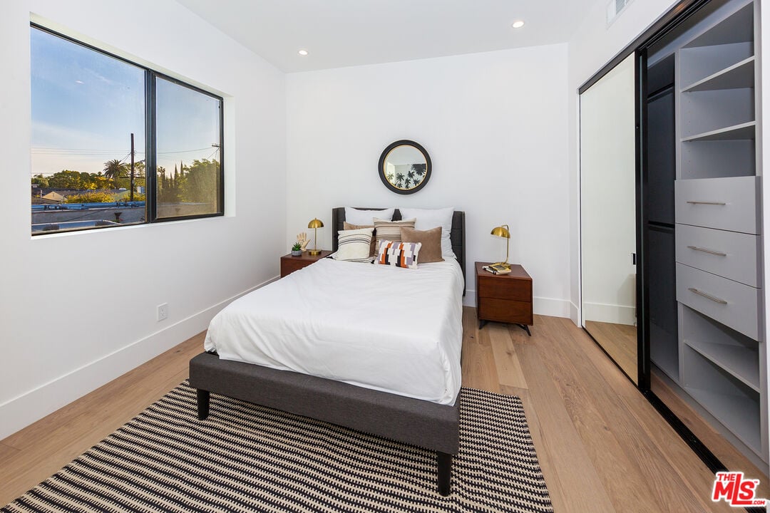 1635 S Sherbourne Dr