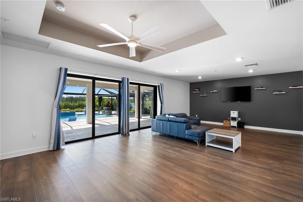 19001 Aqua Shore Dr