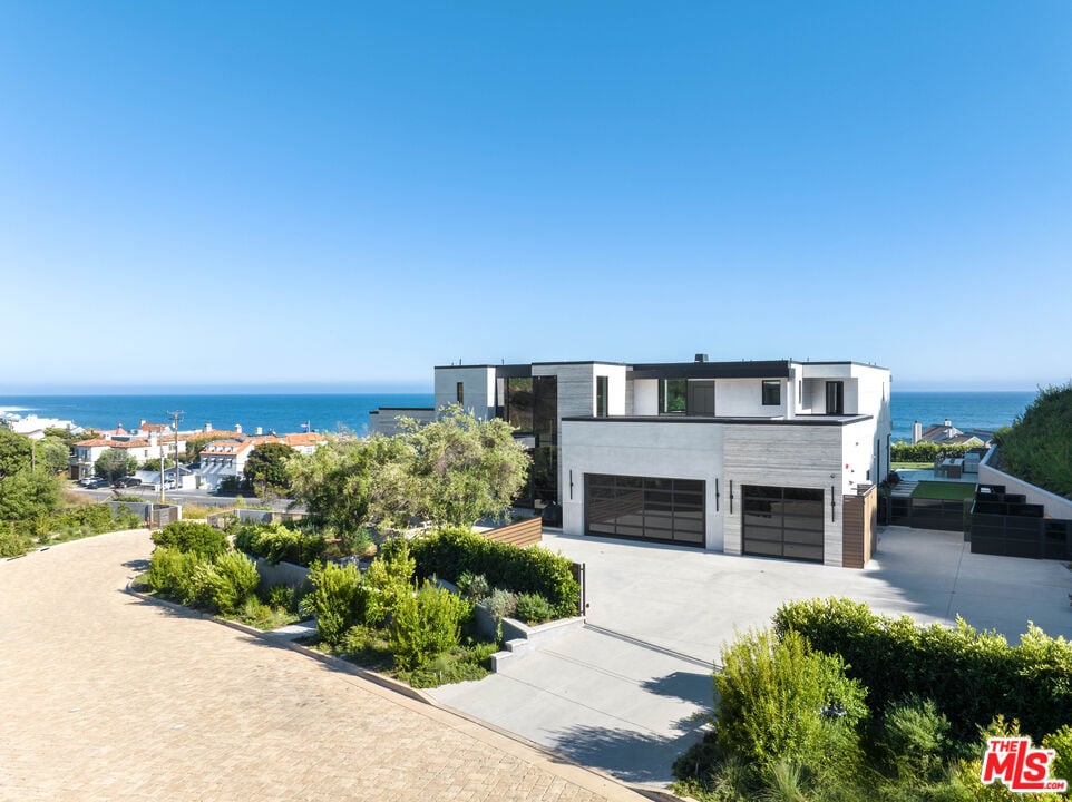 Zenith Horizon, Malibu Rd, 90265