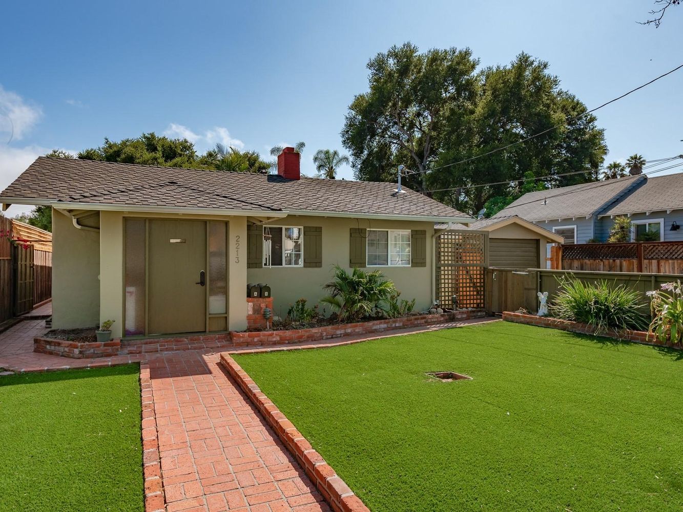 2213 Oak Park Ln