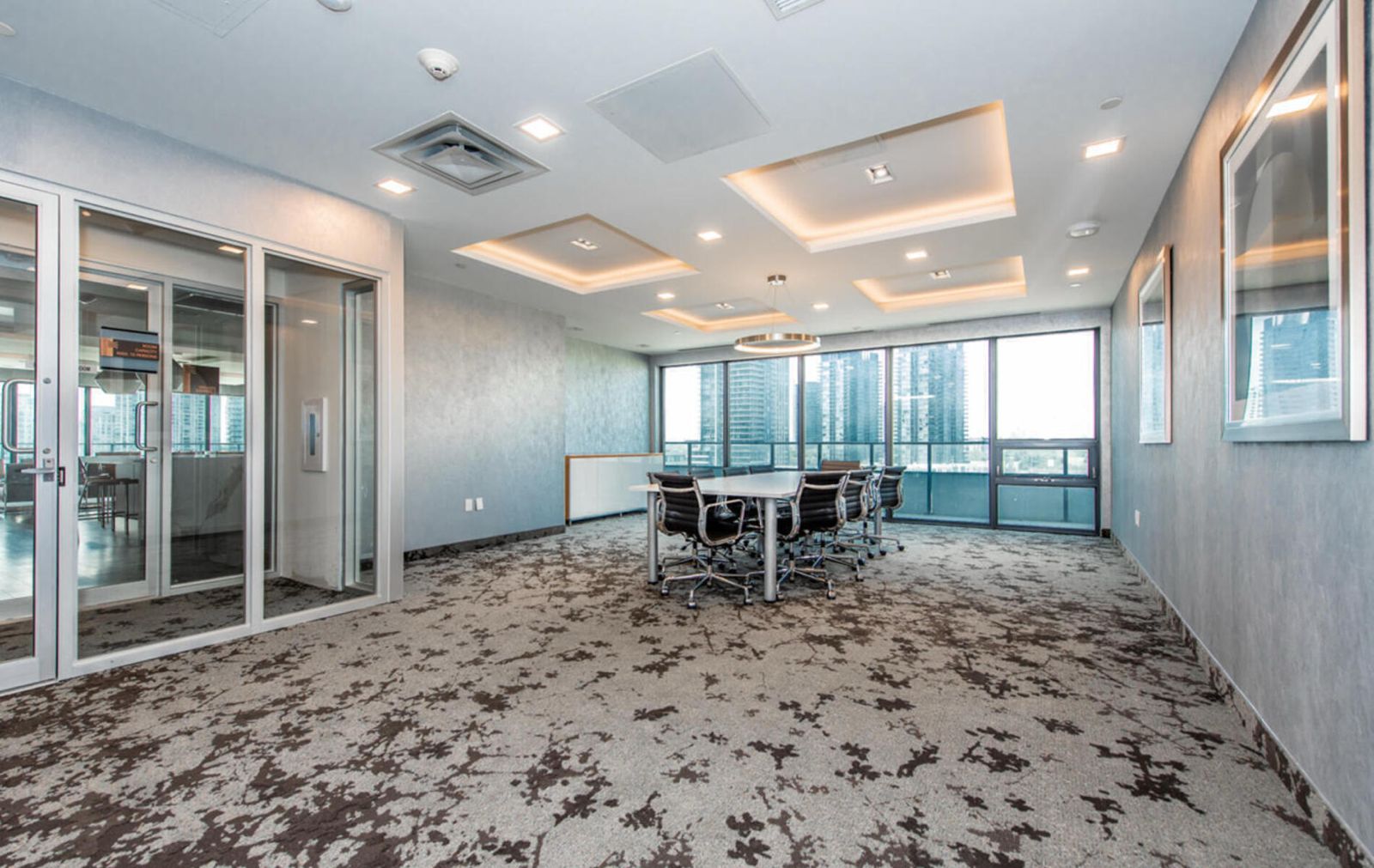 30 Shore Breeze Drive Unit: 2722