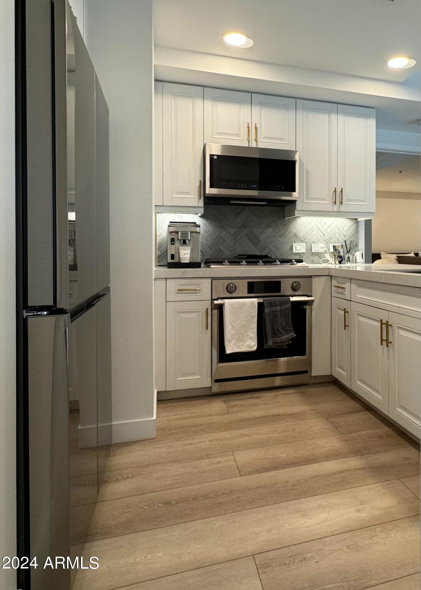 7141 E Rancho Vista Dr, #3011