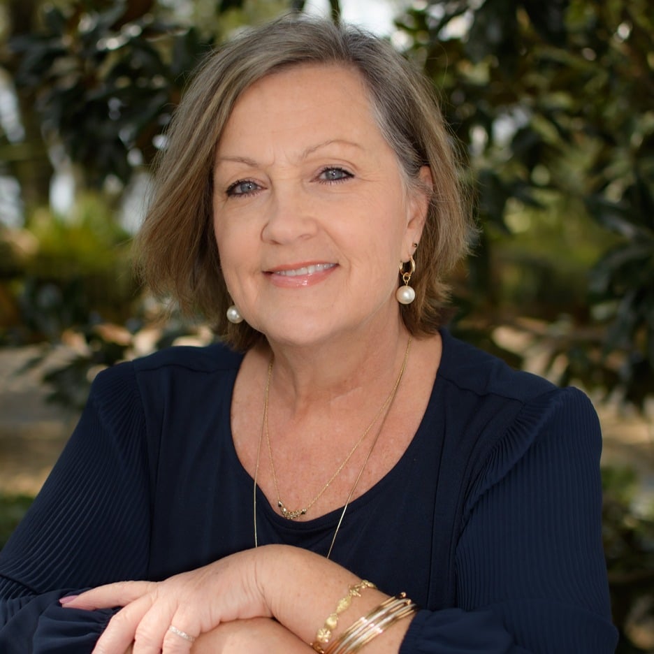Marcey West Georgetown, SC Real Estate Agent Headshot