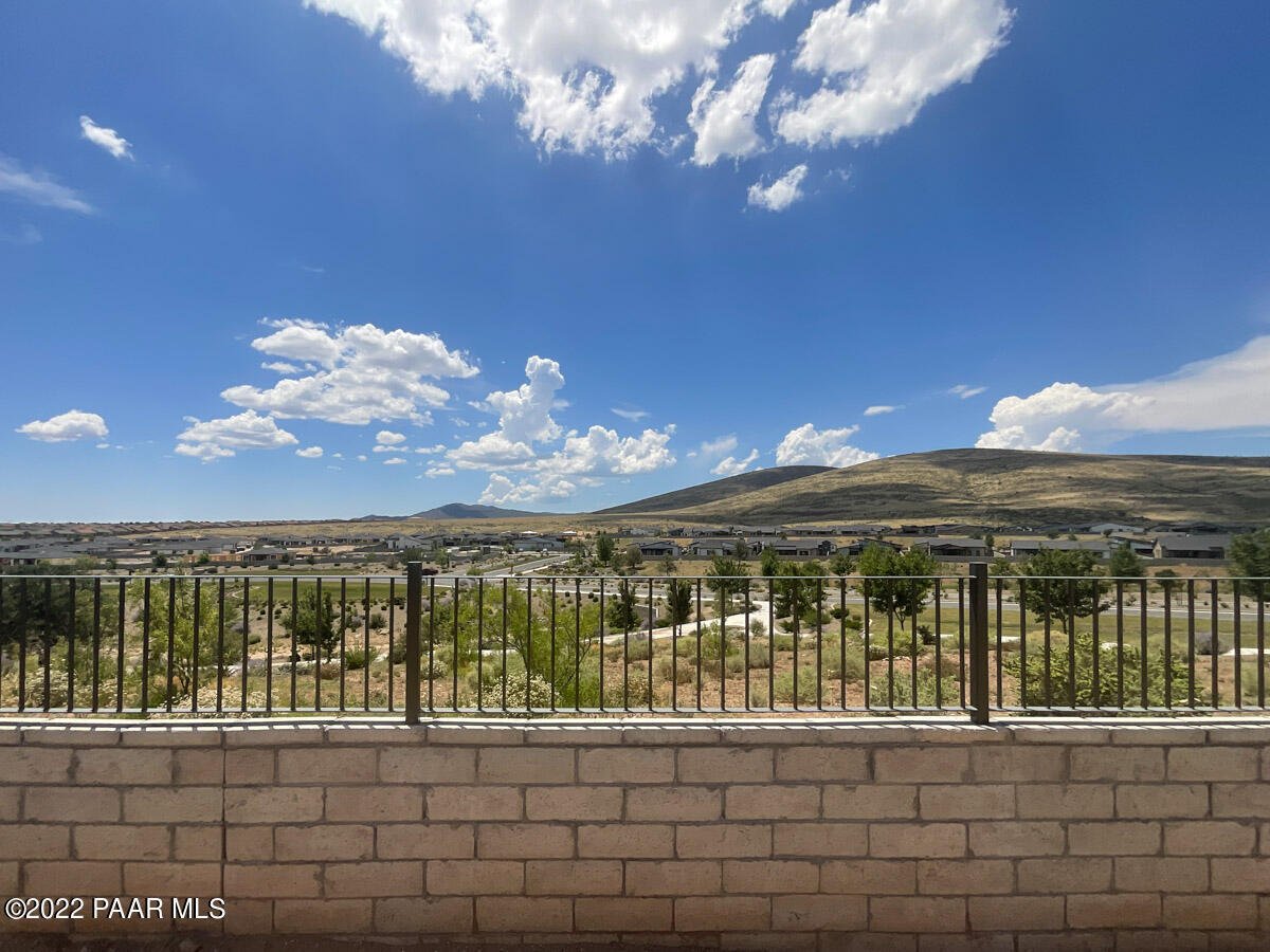 4792 N Yorkshire Loop