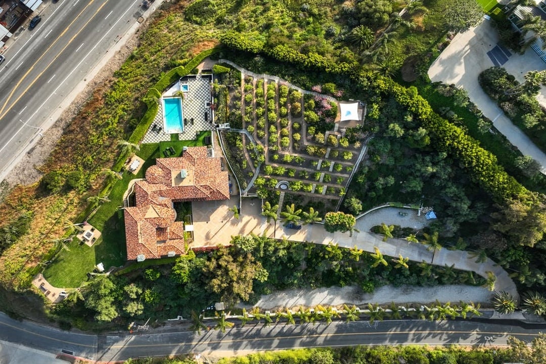 Carbon Canyon Rd, 90265