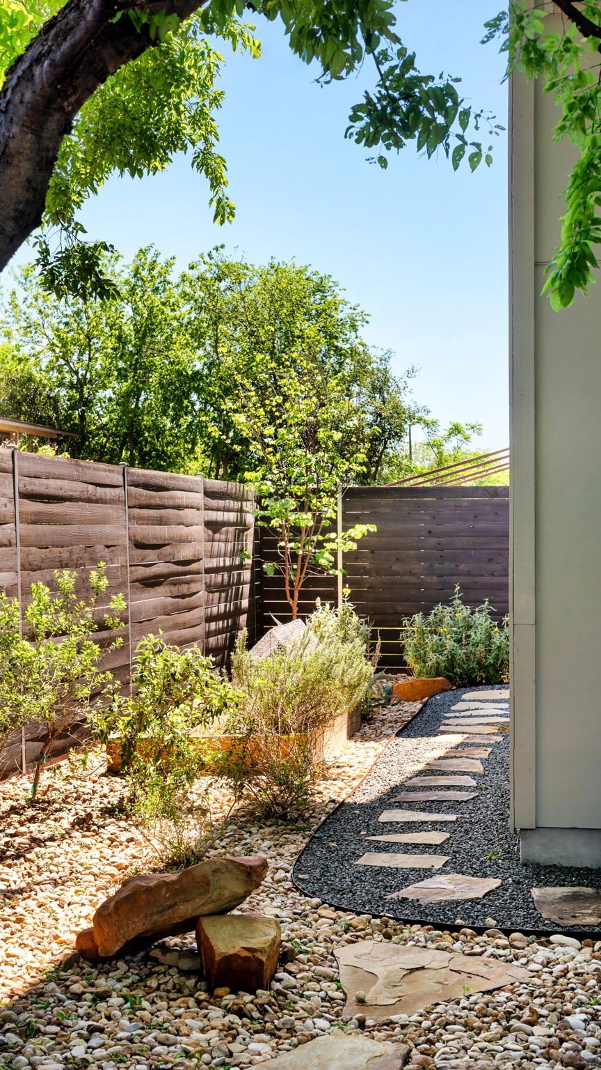 5605 Sunshine Dr #11