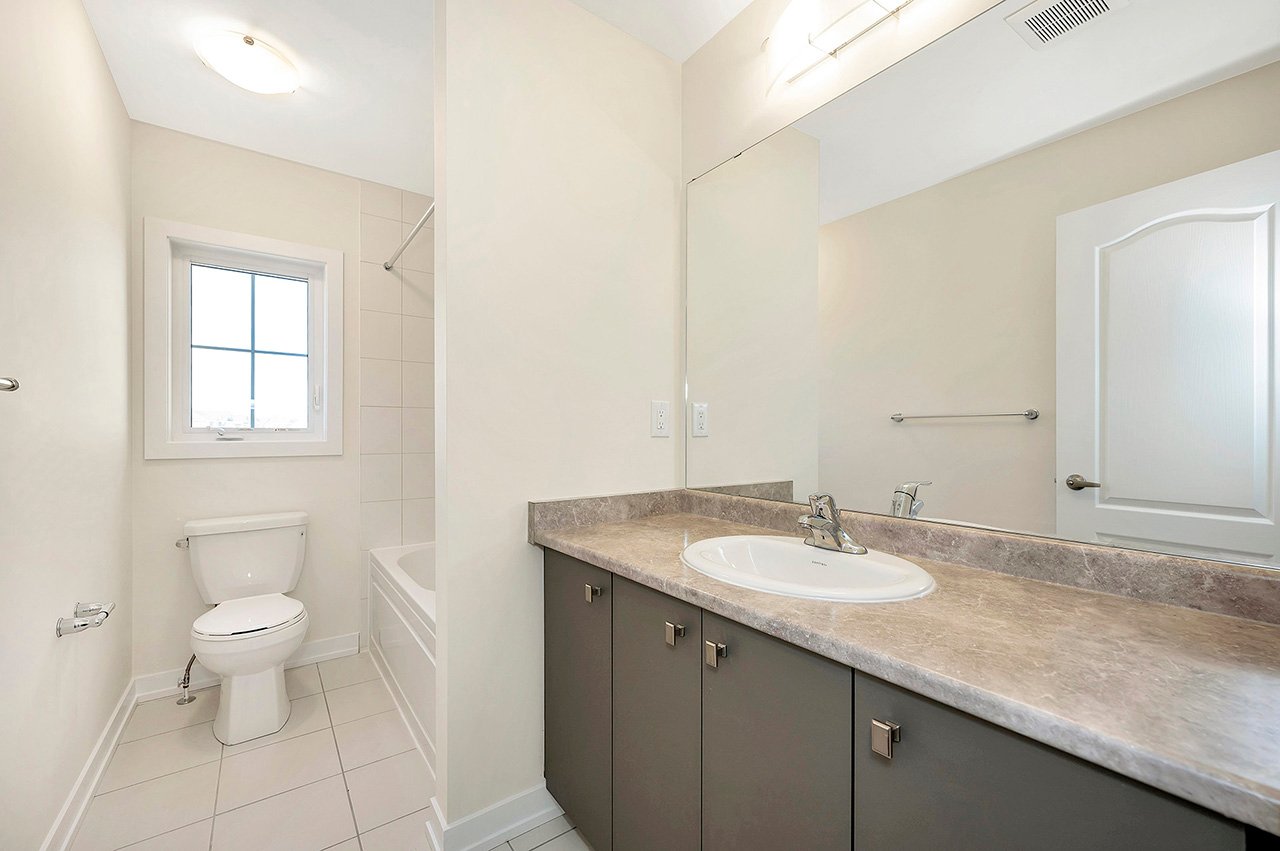 24 Basswood Crescent