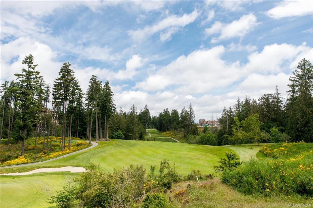2018 Pebble Dr