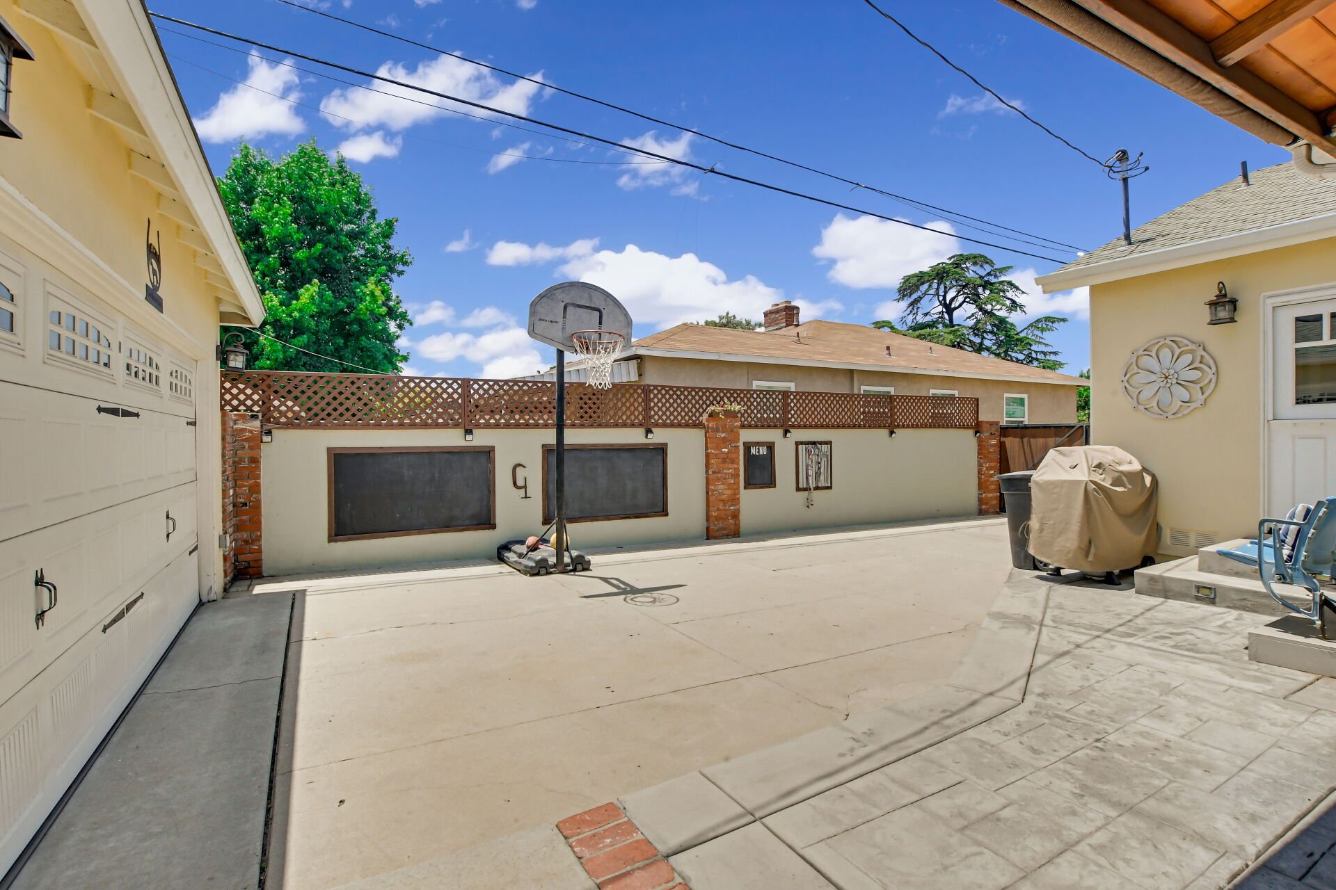 1720 E Walnut Creek Parkway