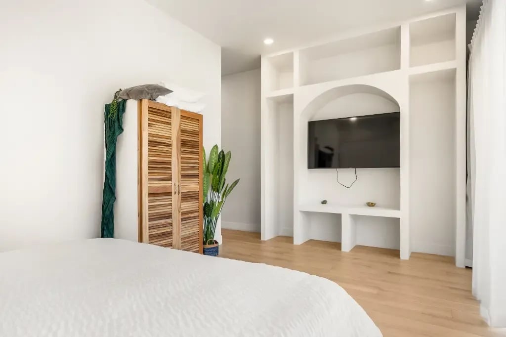 Elegant Tropical Oasis in Reserva Conchal