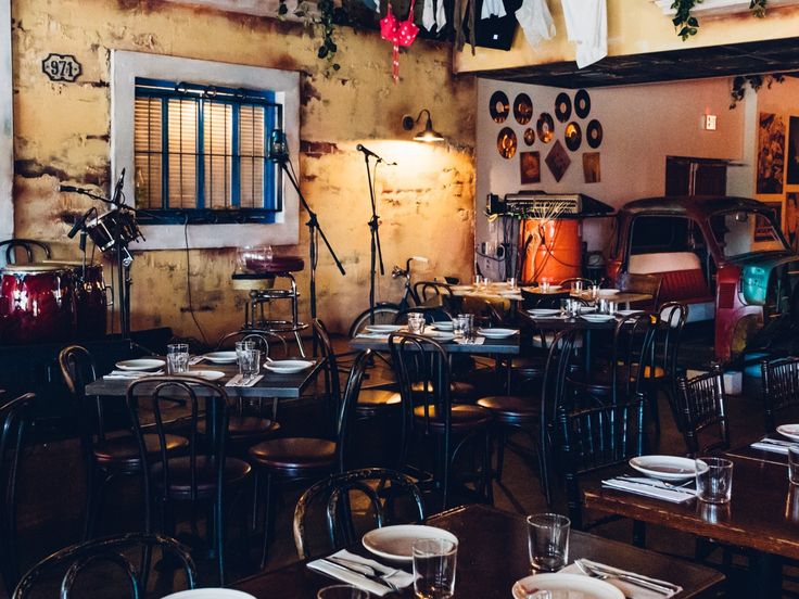 Discover Miami Like a Local: My Favorite Spots for Friends and Family