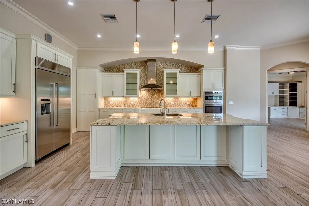 8746 Belle Meade Dr